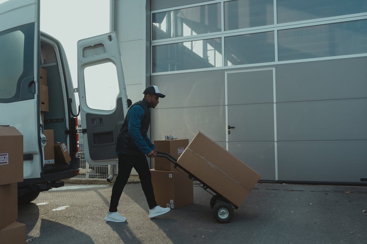 Rest Easy Moving crew at work